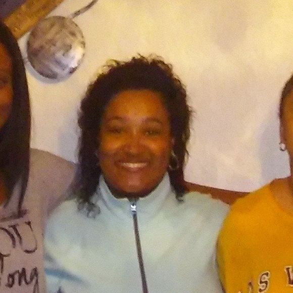 Meet your Posher, Valeeka - Picture 1 of 1